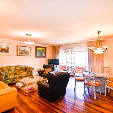 Apartamento Apto. con vistas increibles a 3 min playa, wifi Santander Exterior foto