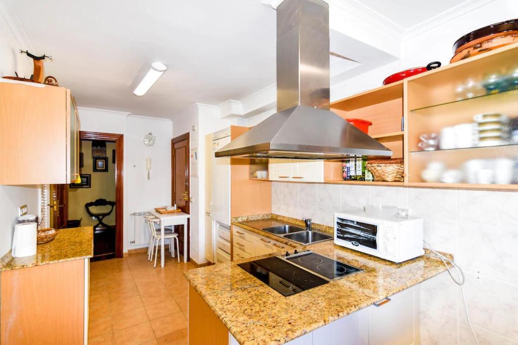 Apartamento Apto. con vistas increibles a 3 min playa, wifi Santander Exterior foto