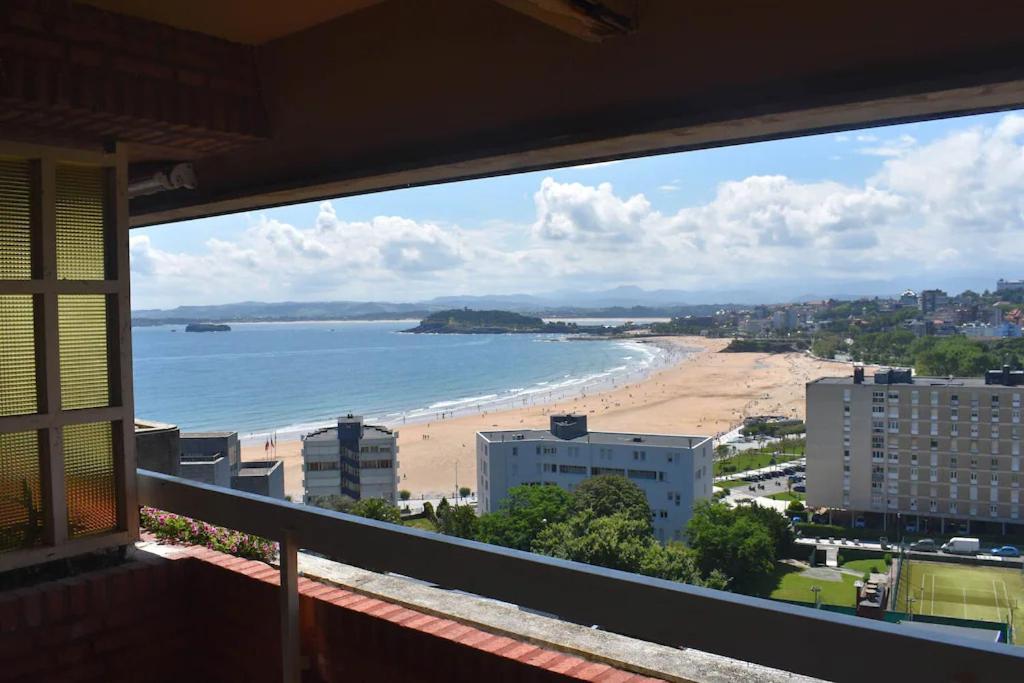 Apartamento Apto. con vistas increibles a 3 min playa, wifi Santander Exterior foto