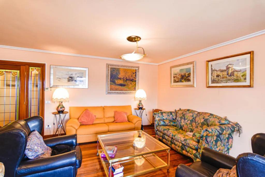 Apartamento Apto. con vistas increibles a 3 min playa, wifi Santander Exterior foto